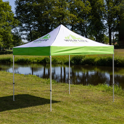 Folding tents