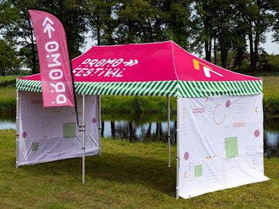 Folding tents