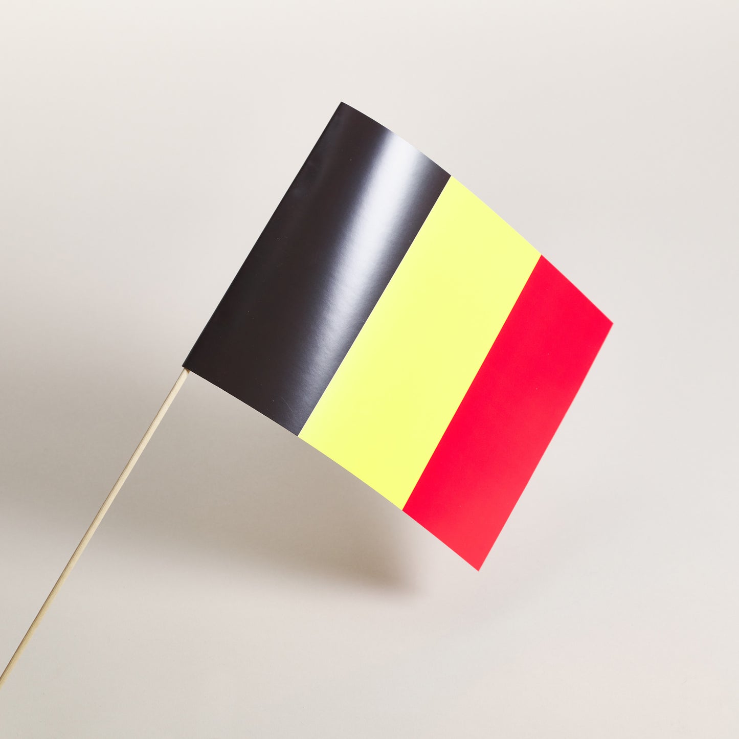 Waving flags from 5 pieces