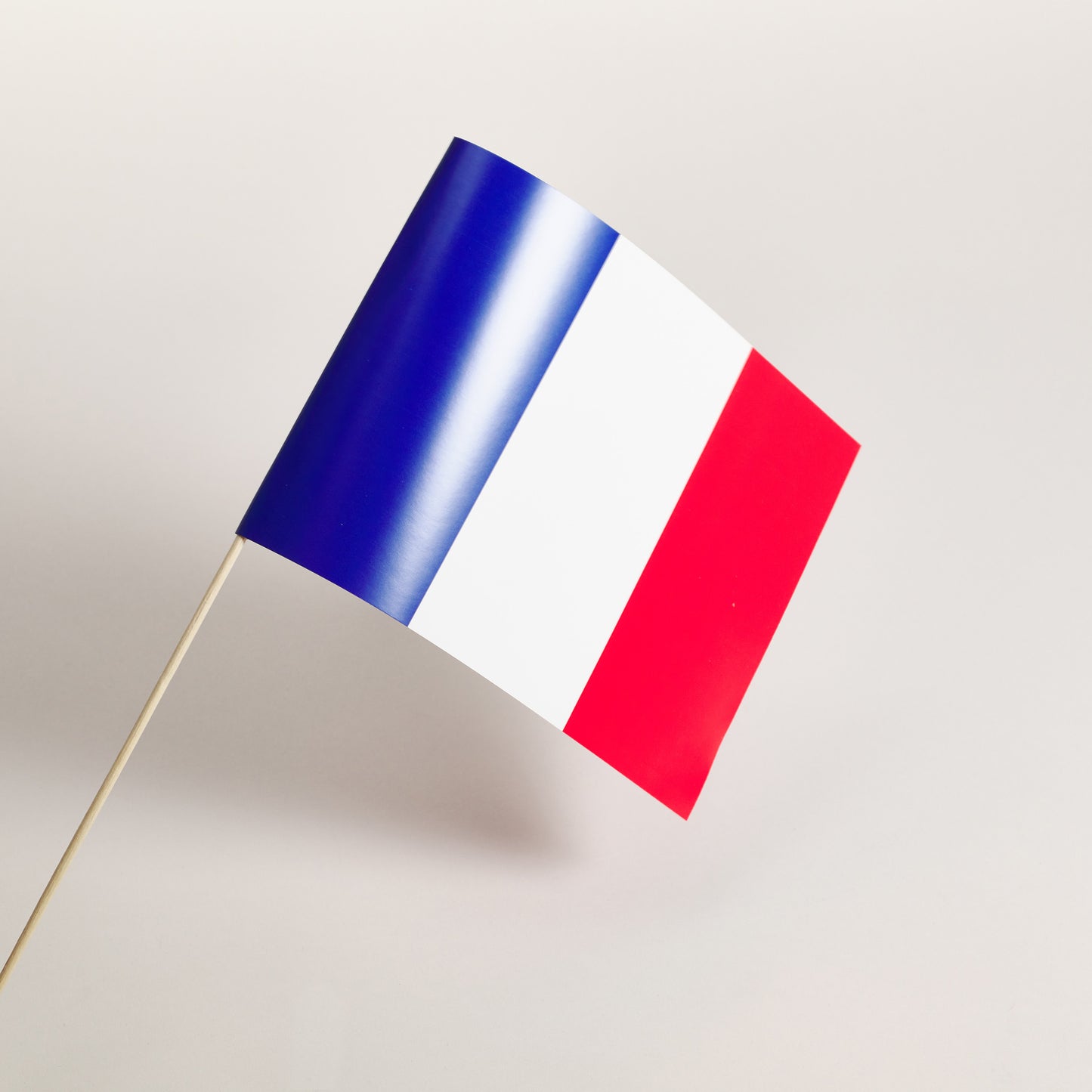 Waving flags from 5 pieces